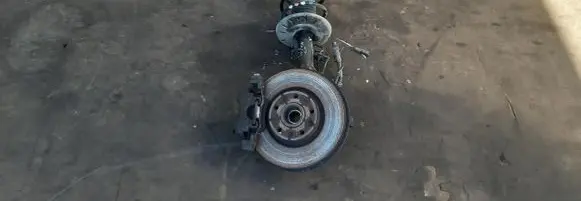 Citroen C4 Grand Picasso Front wheel hub spindle knuckle