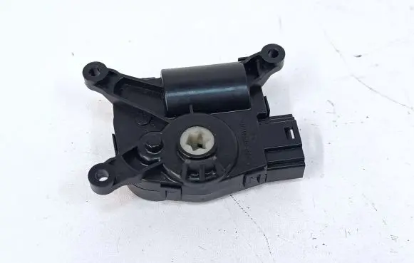 Dodge Durango III Air flap motor/actuator CT659001 545250008