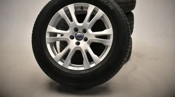 Volvo XC70 R16 alloy rim 31200686