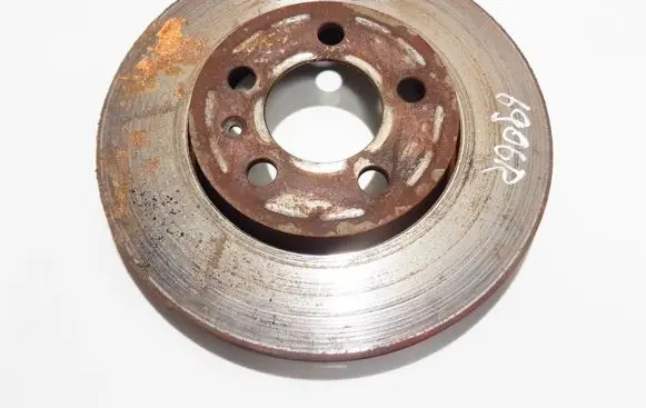Volkswagen Polo IV 9N3 Front brake disc ventiliuojamas