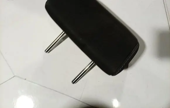 Mazda 6 Front seat headrest 