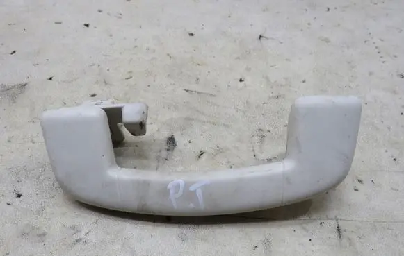 Volkswagen PASSAT B8 Front interior roof grab handle 3412015