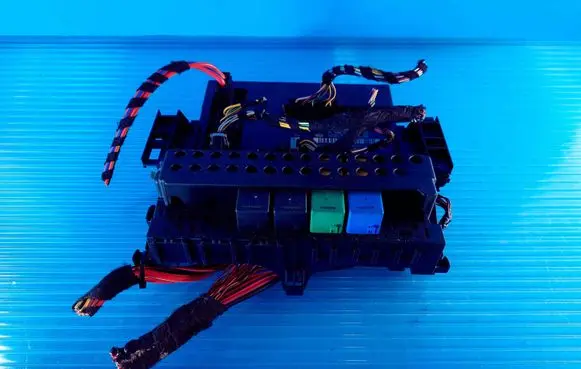 Mercedes-Benz B W245 Comfort/convenience module A1695454332