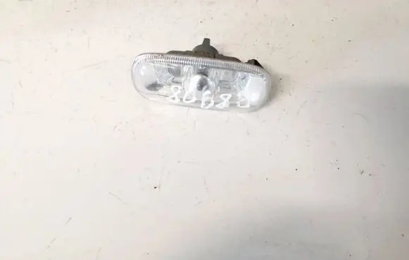 Audi A6 S6 C6 4F Front fender indicator light 8e0949127
