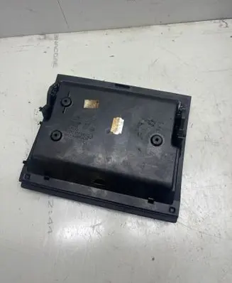 Glove box