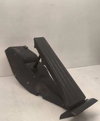 BMW 3 E46 Accelerator throttle pedal 6762481 25916010 190702