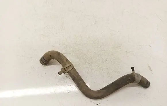 Toyota Yaris Engine coolant pipe/hose