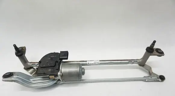 Volkswagen Golf VIII Front wiper linkage 5H1955023A