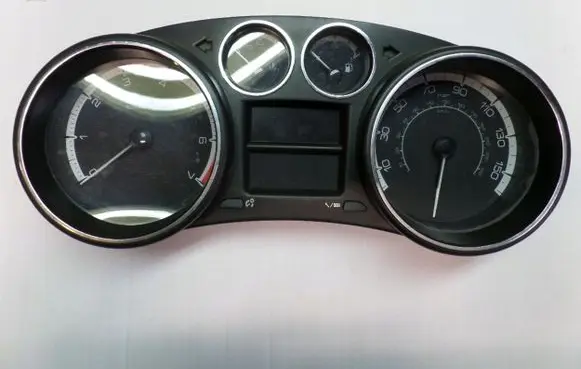 Peugeot 308 Speedometer (instrument cluster) 9666642280