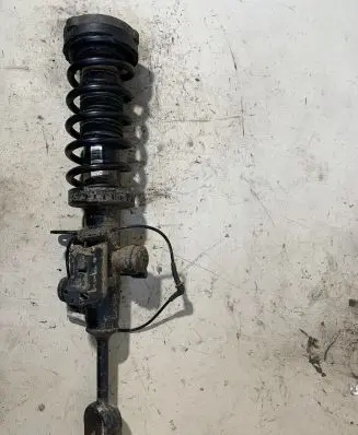 BMW 6 F12 F13 Front shock absorber with coil spring 6850961