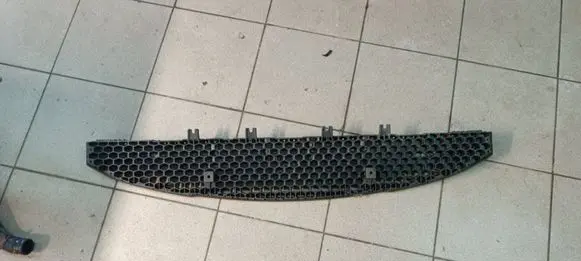 KIA Ceed Front bumper lower grill 865601H50Q