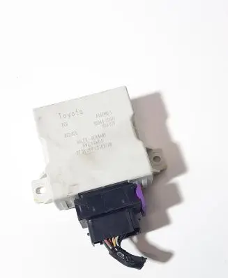 Toyota Avensis T250 Window wiper relay 8594005040