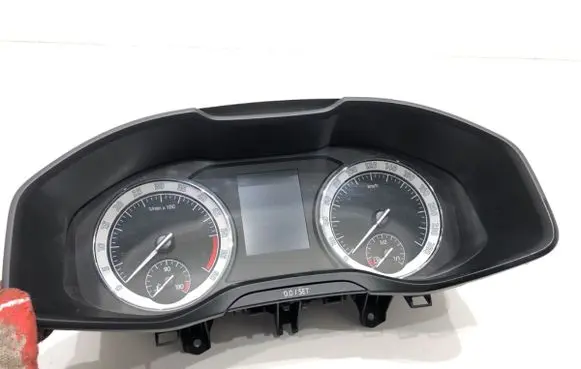 Skoda Kodiaq Speedometer (instrument cluster) 565920751E