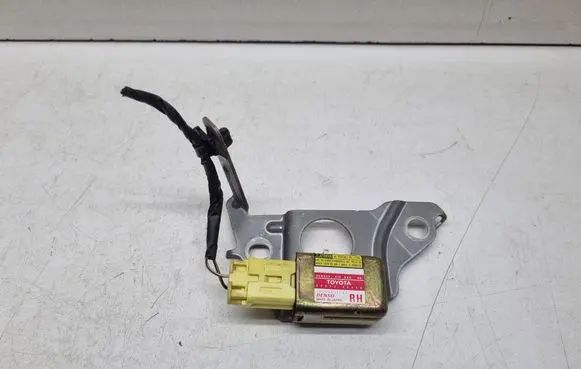 Toyota RAV 4 (XA20) Airbag deployment crash/impact sensor 8983342020