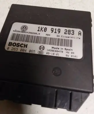 Volkswagen Touran I Parking PDC control unit/module 1K0919283A 1039E00479 0263004065