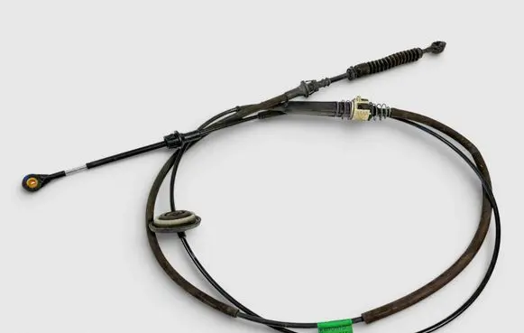 Chevrolet Suburban Gear shift cable linkage 84507731 23258955