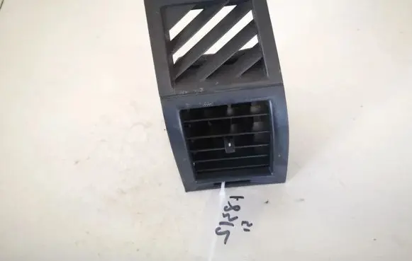 Chrysler 300 - 300C Dash center air vent grill 1087532