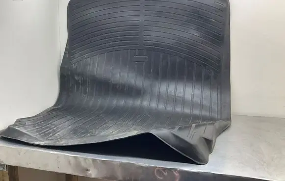 BMW 5 E60 E61 Trunk/boot mat liner 7024886 82110305075 0305075