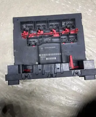 Volkswagen PASSAT B6 Comfort/convenience module 3C0937049AD F005V00630 H527S2002