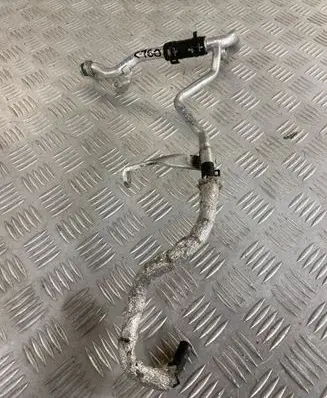 Audi Q8 Engine coolant pipe/hose 059121085G