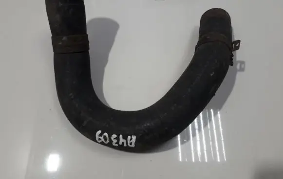 Honda CR-V Engine coolant pipe/hose