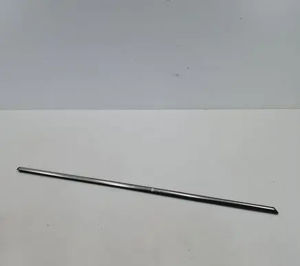 Front door glass trim molding