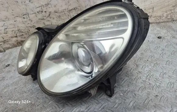Mercedes-Benz E W211 Headlight/headlamp 16259101 16156300