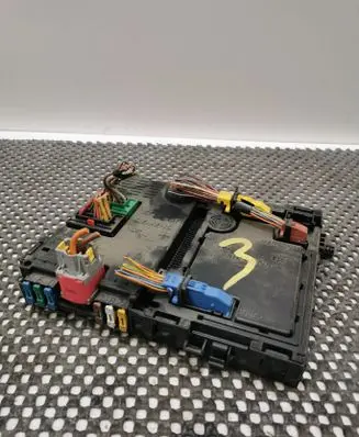 Peugeot 406 Comfort/convenience module S108551300D 9637436380 963743638000
