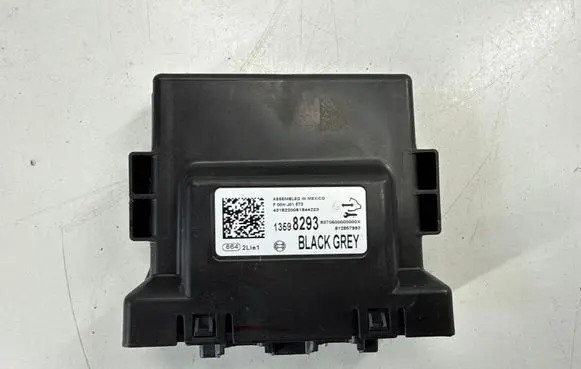 Chevrolet Camaro Parking PDC control unit/module 13598293 812857993