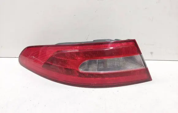 Jaguar XF Rear/tail lights 8X2313405BD 2VP23804703