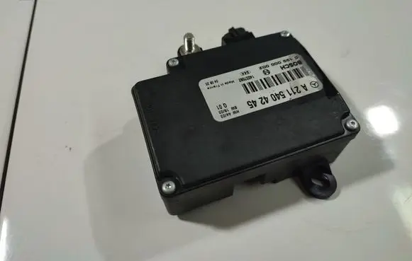 Mercedes-Benz CLS C219 Other control units/modules 0199000002