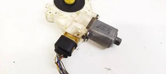 Ford Mondeo MK IV Rear door window regulator motor 6M2114553B 6M21-14553-B