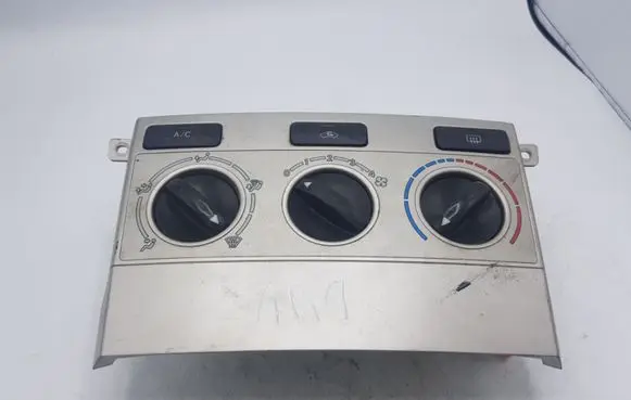 Toyota Corolla Verso AR10 Climate control unit 559000F011