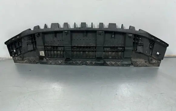 Audi Q3 8U Front bumper skid plate/under tray 8U0807233H 1670209