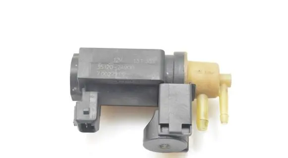 KIA Sportage Turbo solenoid valve 351202A900