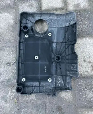 Engine cover (trim)