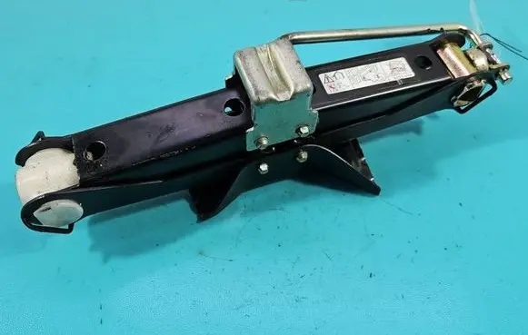 Fiat Grande Punto Lift Jack IMPRK1561223
