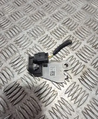 Volvo XC90 Airbag deployment crash/impact sensor 31360710 31360711
