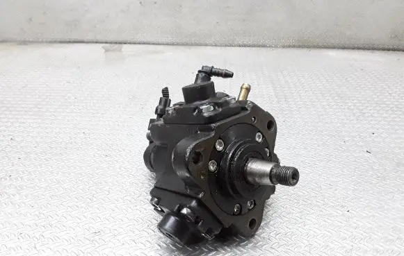 Fiat Croma Fuel injection high pressure pump 0445010130