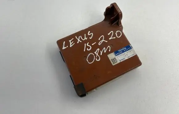 Lexus IS 220D-250-350 Other control units/modules 8865053111 1775005181