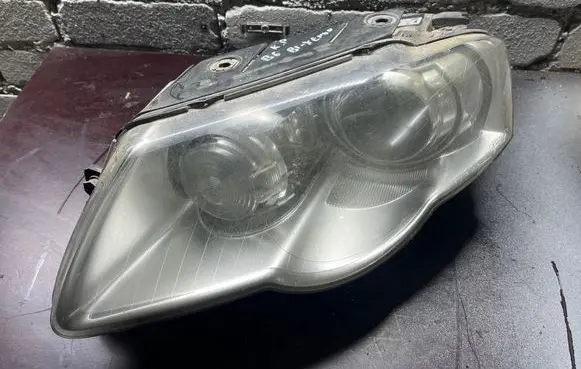 Volkswagen PASSAT B6 Headlight/headlamp 89315530 3C0941751K