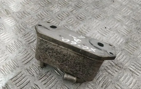 Volvo XC60 Engine oil radiator 31325045