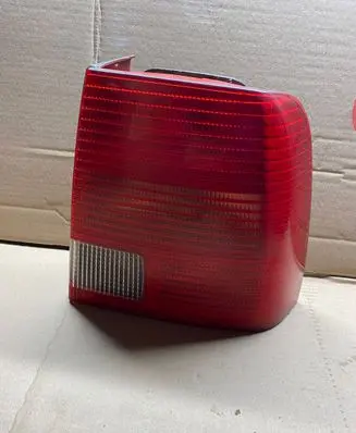 Volkswagen PASSAT B5 Rear/tail lights 3B5945096G