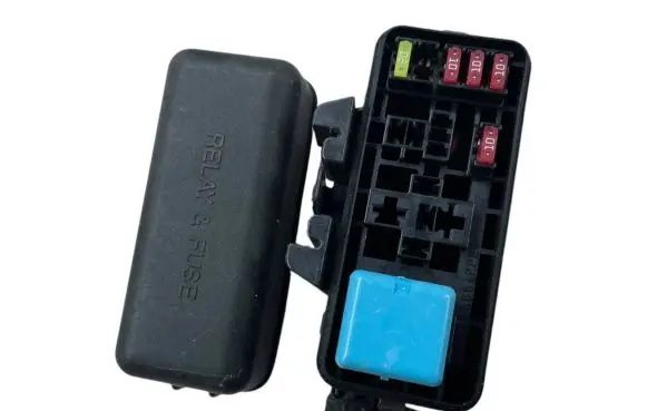 Lexus RX 450H Fuse box set 9098704010 1567002550