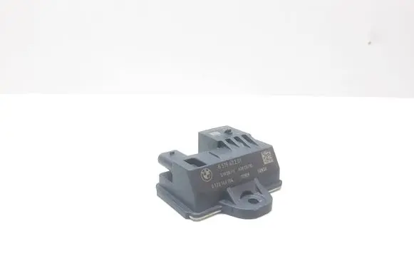 Glow plug pre-heat relay