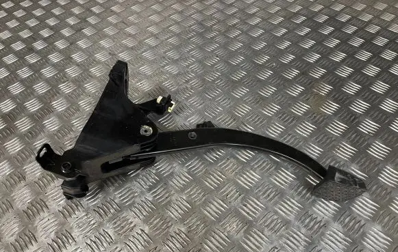 BMW i3 Brake pedal