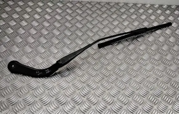BMW 3 E90 E91 Windshield/front glass wiper blade 7253397