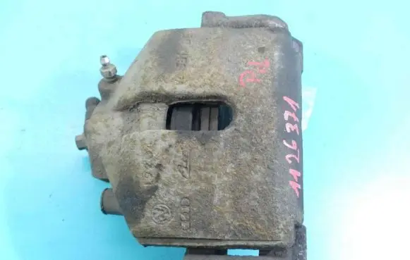 Seat Toledo III (5P) Front brake caliper IMPRK1126371