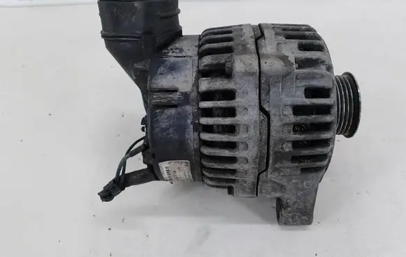 Audi A8 S8 D2 4D Generator/alternator 038903018GX