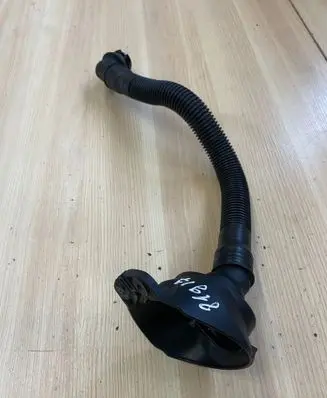 Ford Transit Custom Oil fill pipe 1321315A